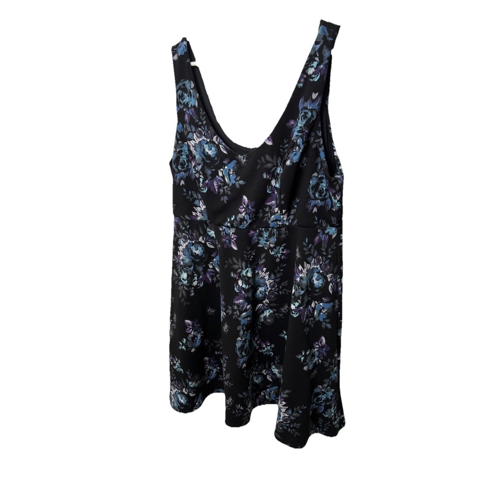 Torrid Black Floral dress Plus Size 3  V-Neck Party/ Work Empire Waist